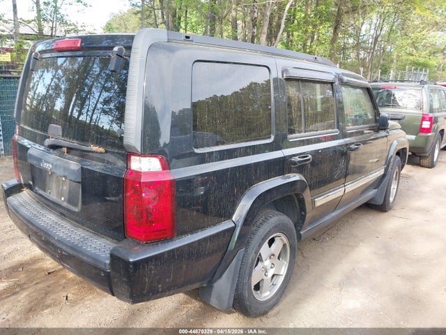 2010 JEEP COMMANDER 1J4RH4GK6AC137419 Photo 3