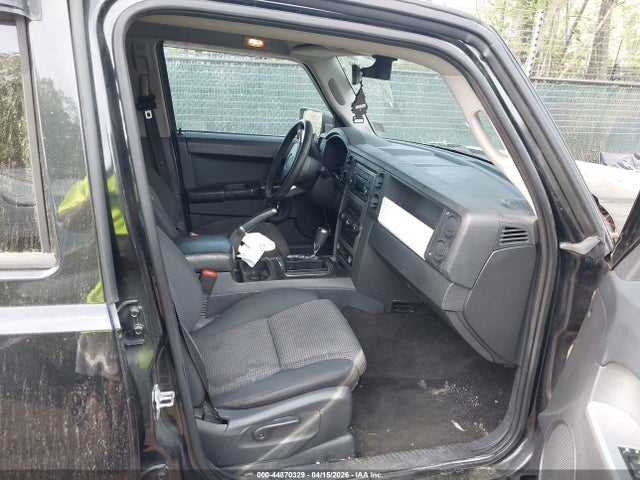 2010 JEEP COMMANDER 1J4RH4GK6AC137419 Photo 4
