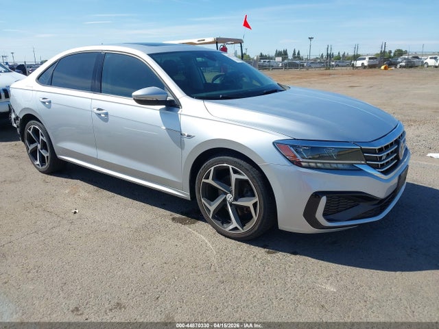 1VWMA7A31LC016921 Volkswagen Passat 2.0t R-line