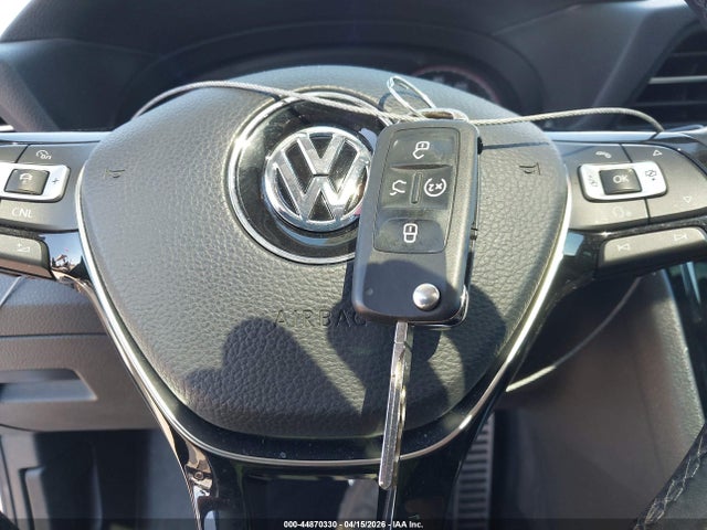 1VWMA7A31LC016921 Volkswagen Passat 2.0t R-line