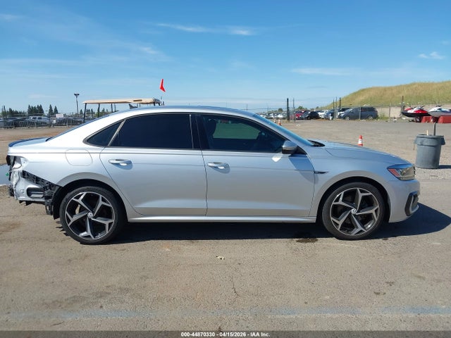 1VWMA7A31LC016921 Volkswagen Passat 2.0t R-line