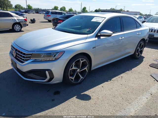 1VWMA7A31LC016921 Volkswagen Passat 2.0t R-line