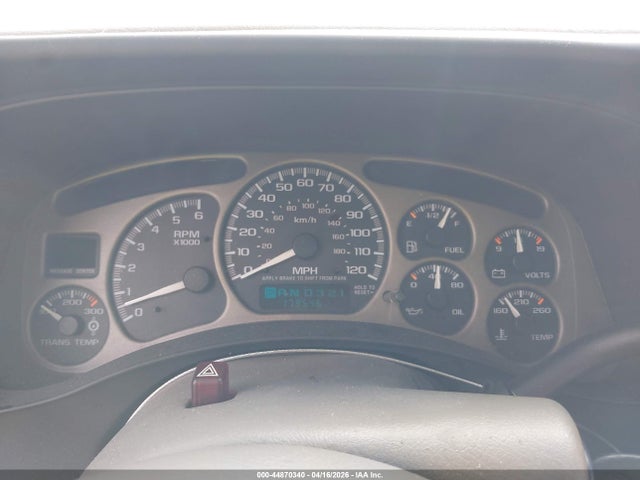 Aukcja sprzedaży 2002 Gmc Yukon Xl 1500 Denali, vin: 1GKFK66U52J265077, numer aukcji: 44870340