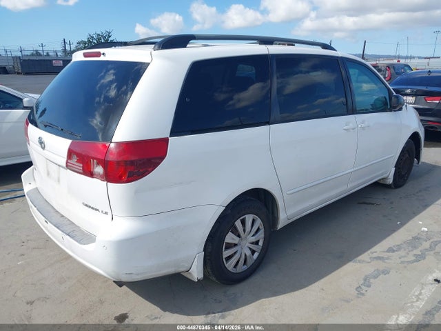 2005 TOYOTA SIENNA 5TDZA23C85S372972 Photo 3