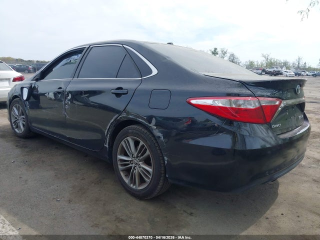 Продажа на аукционе авто 2015 Toyota Camry Hybrid Se, vin: 4T1BD1FKXFU146186, номер лота: 44870370