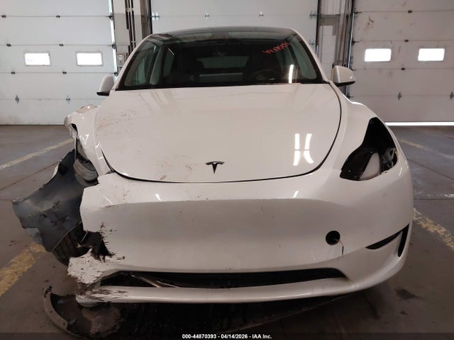 Продажа на аукционе авто 2023 Tesla Model Y, vin: 7SAYGDEE5PF788671, номер лота: 44870393