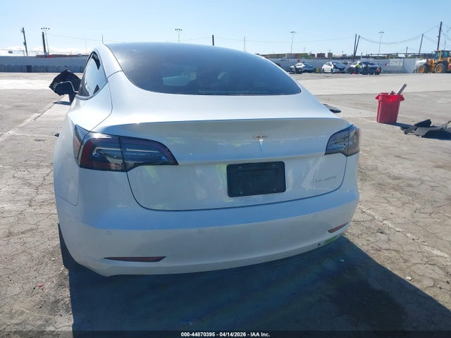 Продажа на аукционе авто 2022 Tesla Model 3 Long Range Dual Motor All-wheel Drive, vin: 5YJ3E1EB6NF323749, номер лота: 44870395