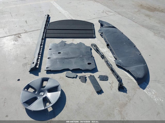 Продажа на аукционе авто 2022 Tesla Model 3 Long Range Dual Motor All-wheel Drive, vin: 5YJ3E1EB6NF323749, номер лота: 44870395