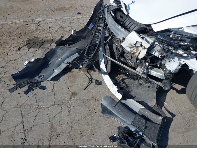 Продажа на аукционе авто 2022 Tesla Model 3 Long Range Dual Motor All-wheel Drive, vin: 5YJ3E1EB6NF323749, номер лота: 44870395