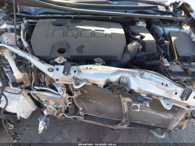 Toyota COROLLA SE 2018 5YFBURHE1JP768904 Image 10
