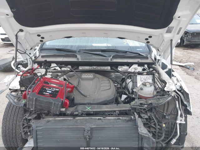 2020 Audi Q5 Premium Plus 45 Tfsi Quattro S Tronic მანქანა იყიდება აუქციონზე, vin: WA1BNAFY2L2079896, აუქციონის ნომერი: 44870432