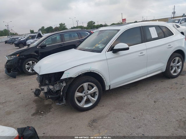 2020 Audi Q5 Premium Plus 45 Tfsi Quattro S Tronic მანქანა იყიდება აუქციონზე, vin: WA1BNAFY2L2079896, აუქციონის ნომერი: 44870432