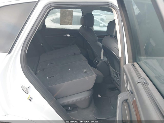 2020 Audi Q5 Premium Plus 45 Tfsi Quattro S Tronic მანქანა იყიდება აუქციონზე, vin: WA1BNAFY2L2079896, აუქციონის ნომერი: 44870432