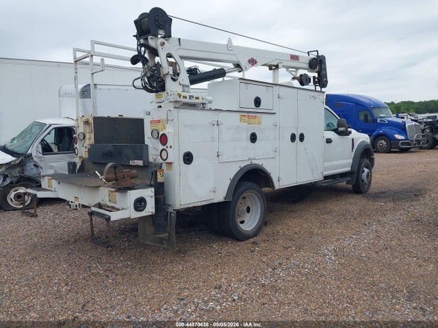 44870438 :رقم المزاد ، 1FDUF5GY1KEE76395 vin ، 2019 Ford F-550 Chassis Xl مزاد بيع