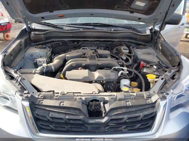 JF2SJABC5JH559356 Subaru Forester 2.5i