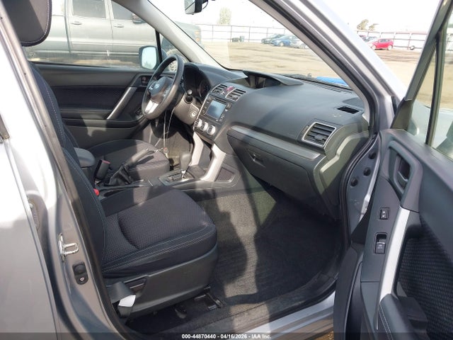 JF2SJABC5JH559356 Subaru Forester 2.5i