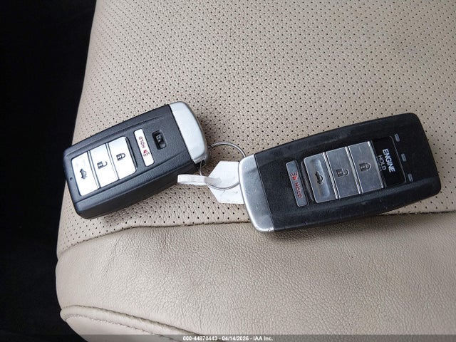 Aukcja sprzedaży 2017 Acura Tlx Advance Package, vin: 19UUB3F72HA002521, numer aukcji: 44870443