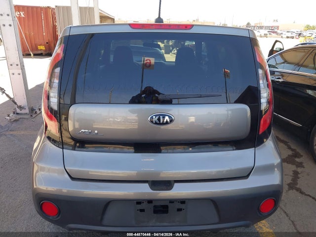 2017 Kia Soul მანქანა იყიდება აუქციონზე, vin: KNDJN2A21H7473264, აუქციონის ნომერი: 44870446