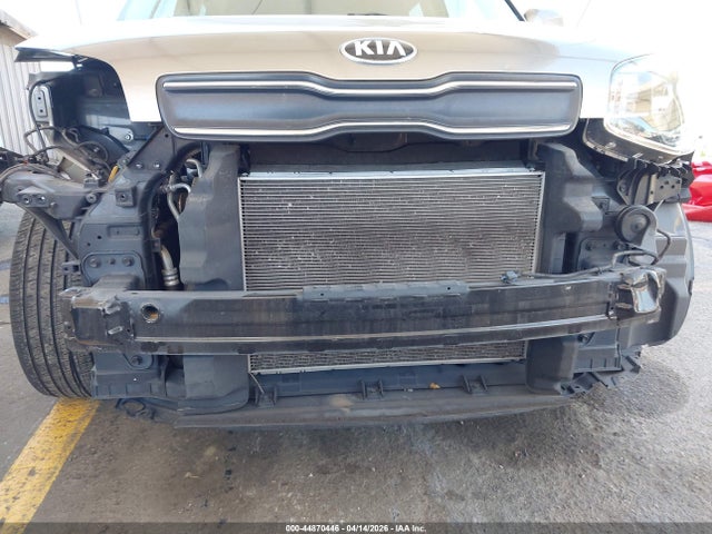2017 Kia Soul მანქანა იყიდება აუქციონზე, vin: KNDJN2A21H7473264, აუქციონის ნომერი: 44870446