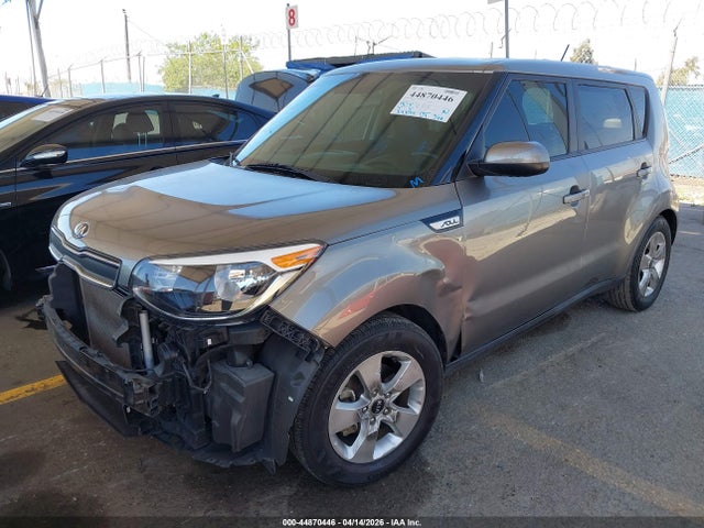 2017 Kia Soul მანქანა იყიდება აუქციონზე, vin: KNDJN2A21H7473264, აუქციონის ნომერი: 44870446