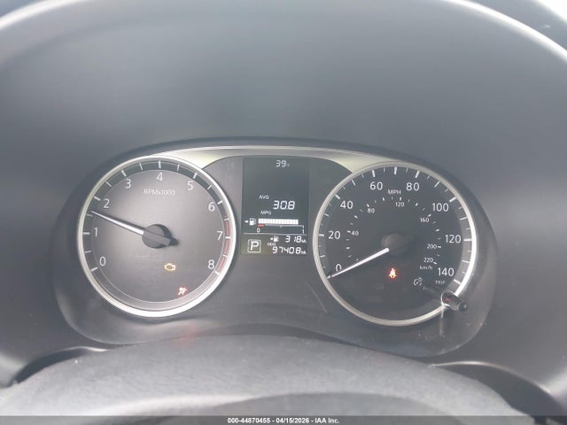 2019 NISSAN KICKS 3N1CP5CU6KL517042 Photo 6