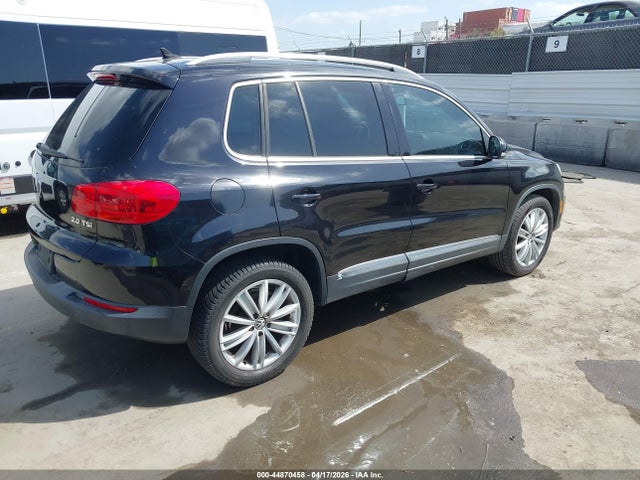 2012 Volkswagen Tiguan Se მანქანა იყიდება აუქციონზე, vin: WVGAV7AX3CW557380, აუქციონის ნომერი: 44870458