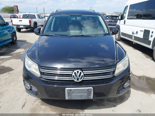 2012 Volkswagen Tiguan Se მანქანა იყიდება აუქციონზე, vin: WVGAV7AX3CW557380, აუქციონის ნომერი: 44870458