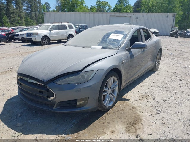 44870475 :رقم المزاد ، 5YJSA1CN4DFP21206 vin ، 2013 Tesla Model S مزاد بيع