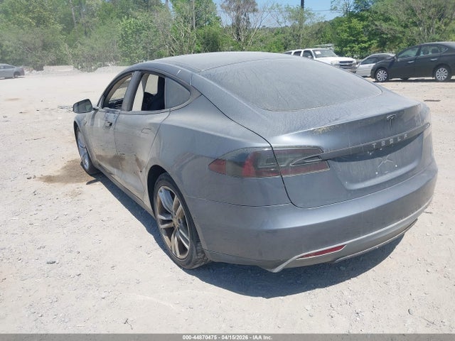 44870475 :رقم المزاد ، 5YJSA1CN4DFP21206 vin ، 2013 Tesla Model S مزاد بيع