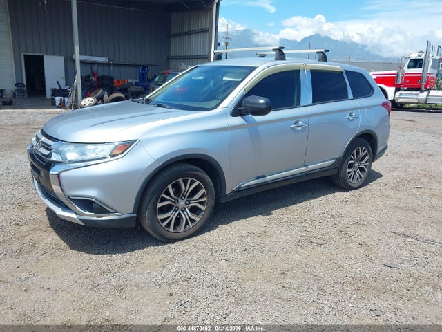 Mitsubishi Outlander Es 2016 JA4AD2A39GZ045337 Image 2