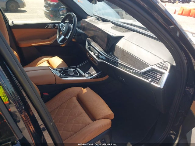2024 Bmw X7 Xdrive40i მანქანა იყიდება აუქციონზე, vin: 5UX23EM09R9V53762, აუქციონის ნომერი: 44870498