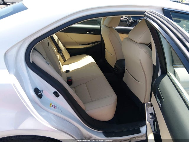 Aukcja sprzedaży 2016 Lexus Is 200t, vin: JTHBA1D23G5038437, numer aukcji: 44870505