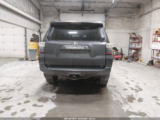 Toyota 4RUNNER SR5 2023 JTEMU5JR2P6162859 Image 16