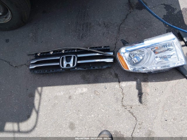 44870546 :رقم المزاد ، 5FNYF4H22FB062203 vin ، 2015 Honda Pilot Lx مزاد بيع