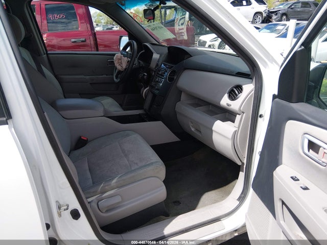44870546 :رقم المزاد ، 5FNYF4H22FB062203 vin ، 2015 Honda Pilot Lx مزاد بيع
