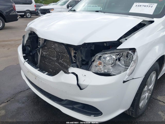 2C4RDGBG9HR864240 Dodge Grand Caravan Se