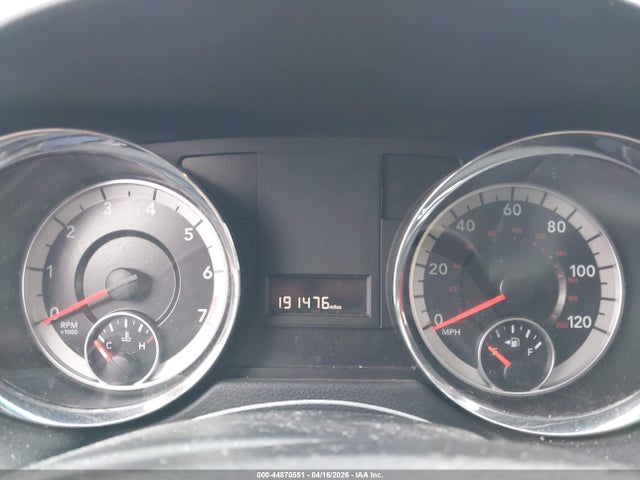 2C4RDGBG9HR864240 Dodge Grand Caravan Se