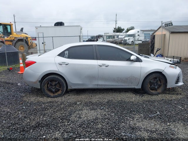 2018 Toyota Corolla Se მანქანა იყიდება აუქციონზე, vin: 2T1BURHE8JC020814, აუქციონის ნომერი: 44870561