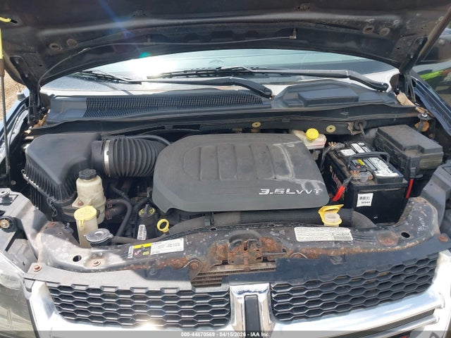 44870569 :رقم المزاد ، 2C4RDGDG1DR731303 vin ، 2013 Dodge Grand Caravan Crew مزاد بيع