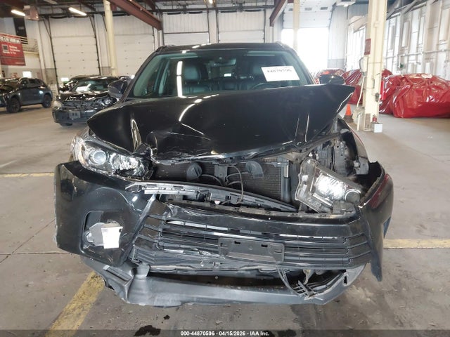 Aukcja sprzedaży 2017 Toyota Highlander Se, vin: 5TDJZRFH8HS483645, numer aukcji: 44870596