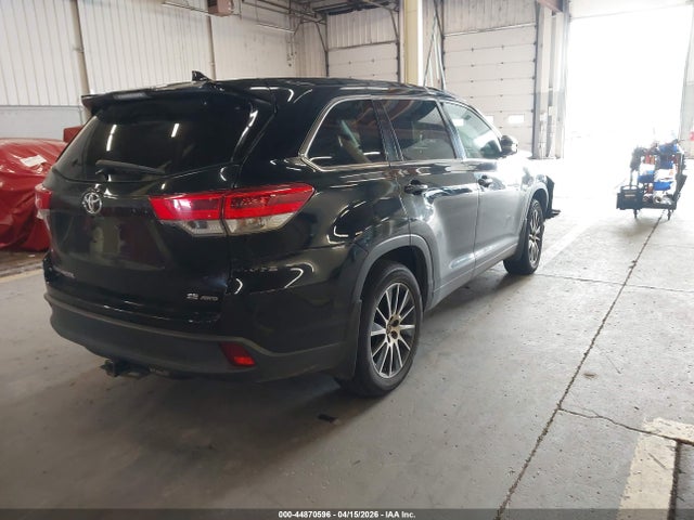Aukcja sprzedaży 2017 Toyota Highlander Se, vin: 5TDJZRFH8HS483645, numer aukcji: 44870596