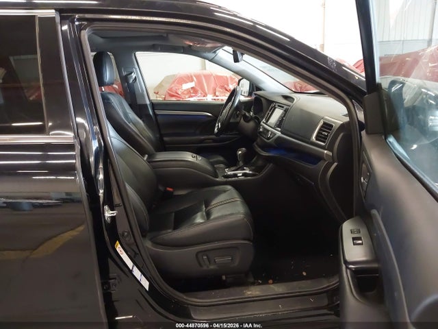 Aukcja sprzedaży 2017 Toyota Highlander Se, vin: 5TDJZRFH8HS483645, numer aukcji: 44870596