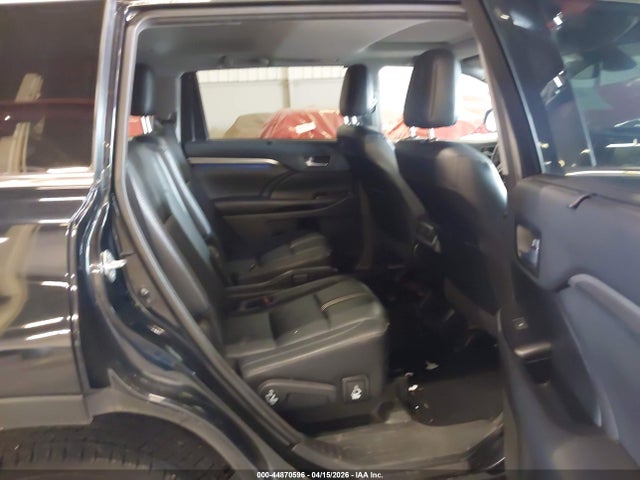 Aukcja sprzedaży 2017 Toyota Highlander Se, vin: 5TDJZRFH8HS483645, numer aukcji: 44870596