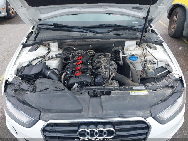 Продажа на аукционе авто 2014 Audi A4 2.0t Premium, vin: WAUAFAFL5EN030192, номер лота: 44870601