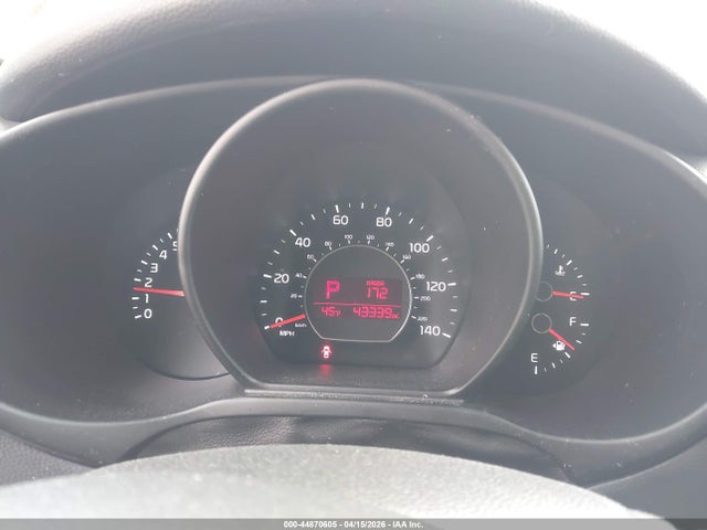 KNDJP3A58H7492338 KIA SOUL +