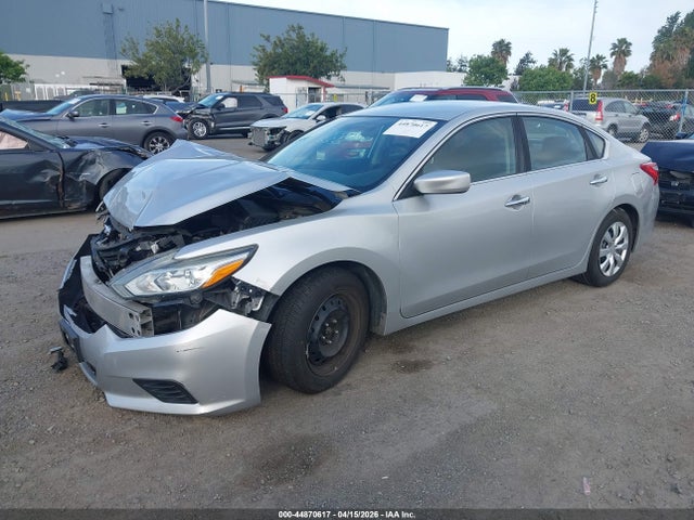 1N4AL3AP7GC137380 Nissan Altima 2.5 S