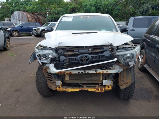 44870641 :رقم المزاد ، 3TMMU4FNXFM081661 vin ، 2015 Toyota Tacoma Base V6 مزاد بيع