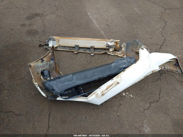 44870641 :رقم المزاد ، 3TMMU4FNXFM081661 vin ، 2015 Toyota Tacoma Base V6 مزاد بيع
