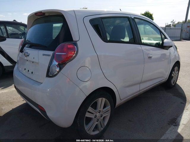 Chevrolet Spark 1lt Auto 2014 KL8CD6S93EC560626 Image 4