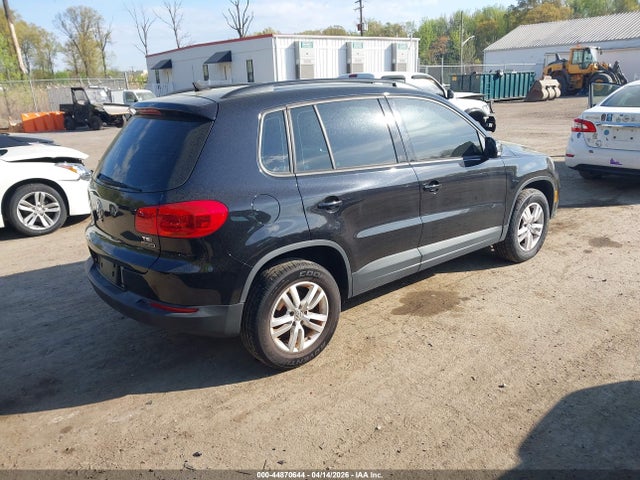 44870644 :رقم المزاد ، WVGBV7AX8HK013735 vin ، 2017 Volkswagen Tiguan 2.0t/2.0t S مزاد بيع